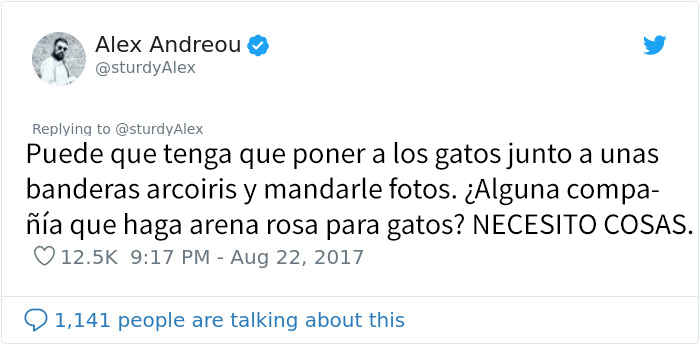 Este hombre fue rechazado como adoptante de un gato por ser gay, así que compartió los mensajes al respecto