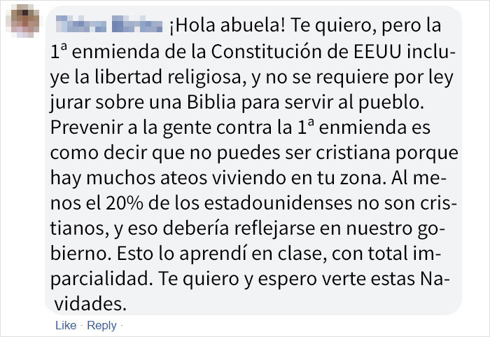 Esta adolescente harta de la ignorancia de su abuela al escribir en Facebook, la hace callar en público