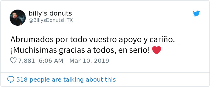Este hijo compartió una foto de su padre triste porque nadie iba a su nueva tienda de donuts, pero se volvió viral y la gente acudió en masa
