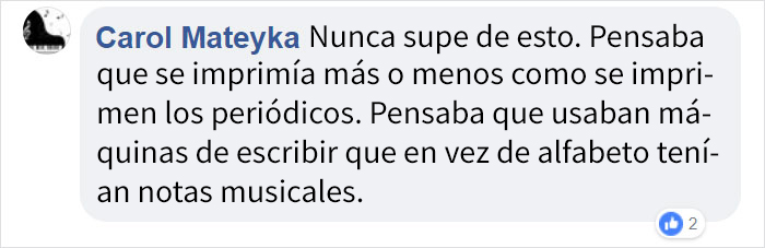 Esta es una máquina de escribir música de los años 50, solo quedan unas pocas en la actualidad
