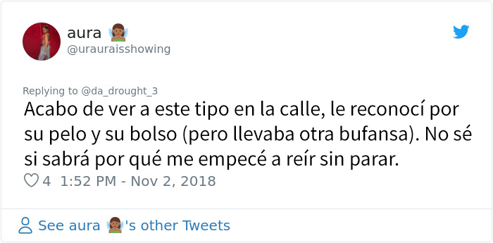 Este niño se negaba a mover las piernas en el metro, y captaron su reacción cuando alguien se sentó encima