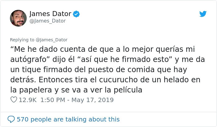 Alguien comparte cómo Keanu Reeves compró un helado solo para darle un autógrafo y la gente se enamora de él aún más