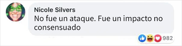 Un predicador con un cartel que decía "Mereces ser violada" fue golpeado con un bate, y los comentarios son geniales