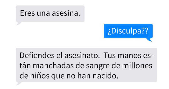 Esta persona muestra cómo responder a los antiabortistas cuando te llaman «asesina»