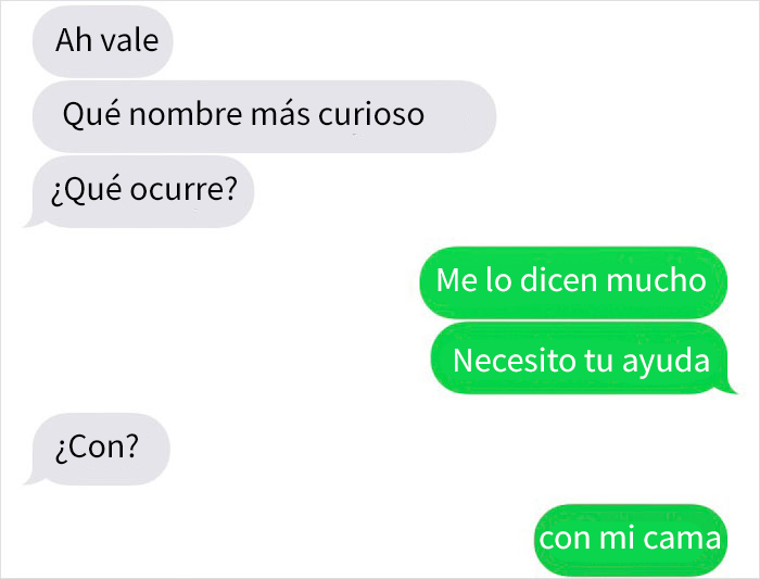 Esta chica liga abiertamente con el "inconsciente" que le gusta, y es divertidísimo ver cómo no pilla las poco sutiles indirectas