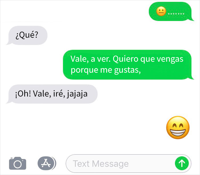 Esta chica liga abiertamente con el "inconsciente" que le gusta, y es divertidísimo ver cómo no pilla las poco sutiles indirectas