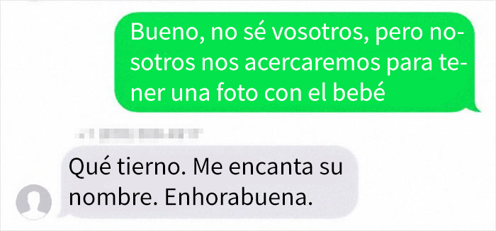 Esta familia envió sin querer un mensaje sobre un parto a unos desconocidos, ellos les visitaron y trajeron regalos para el bebé