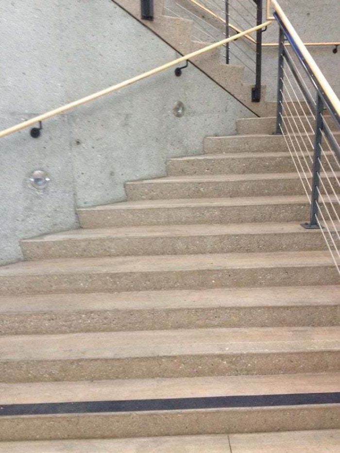 Escaleras A Ninguna Parte
