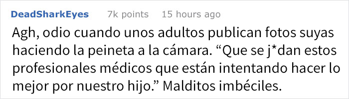 Estos padres antivacunas tuvieron que llevar a su hijo a Urgencias, pero fueron aislados de su hijo y los demás pacientes, así que hicieron la peineta a los médicos