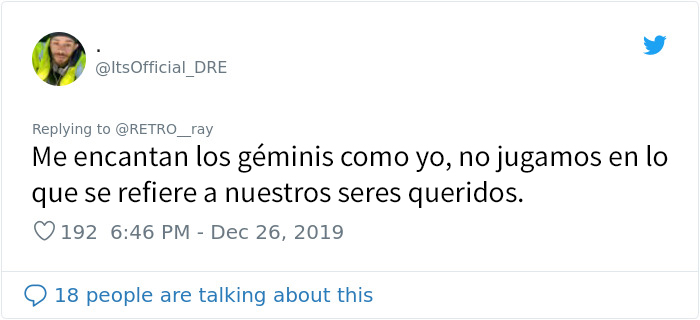 Esta madre hizo callar a todos en una "reunión familiar" sobre su hijo gay, y este lo compartió en internet