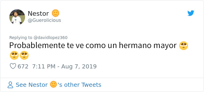 Este hermanito escribe al novio de su hermana desde el móvil de ella y los adorables mensajes se vuelven virales