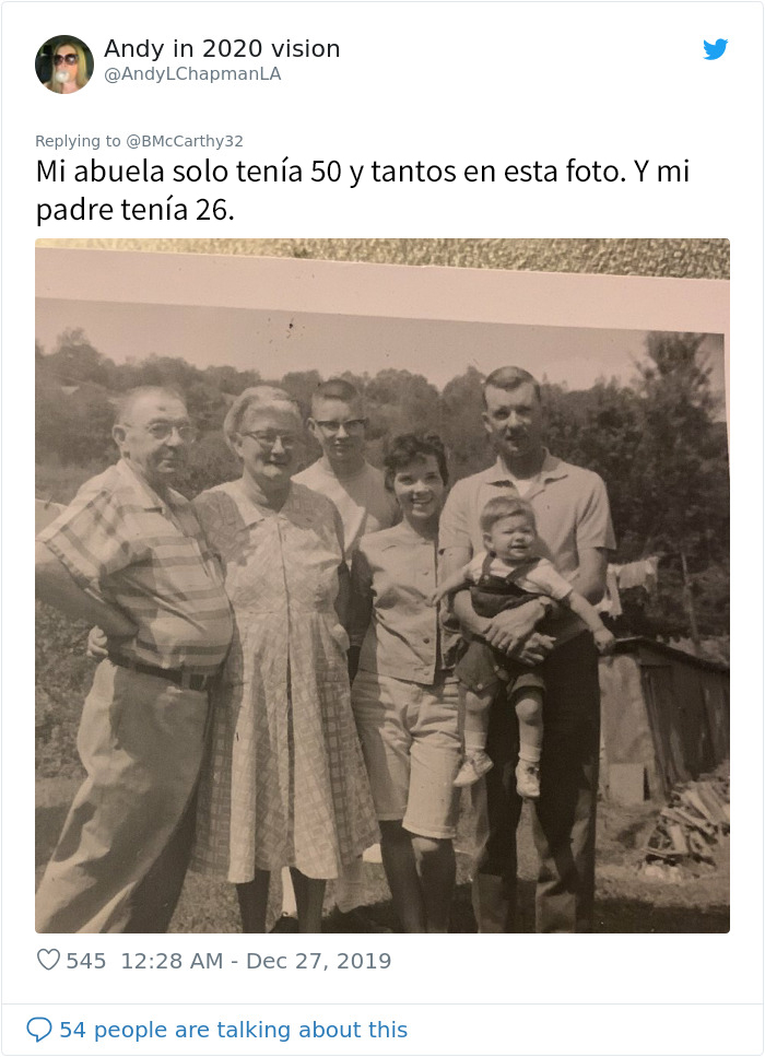 La gente comparte fotos viejas para 