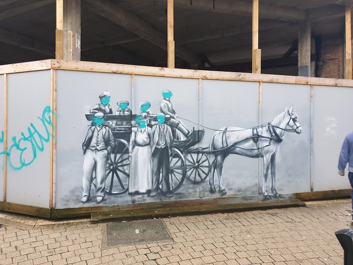 Vi Al Artista Pasar Días Creando Esto. A Los 2 Días Estaba Así