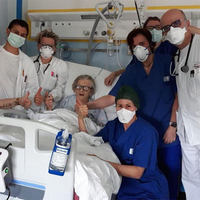 La 1ª Persona Que Se Recupera Del Covid-19 En La Provincia De Módena (Italia) Es Esta Abuela De 95 Años