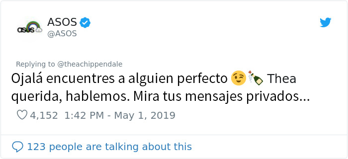 Después de que se burlaran de esta mujer en Tinder por su vestido, la marca ASOS puso su foto en su web