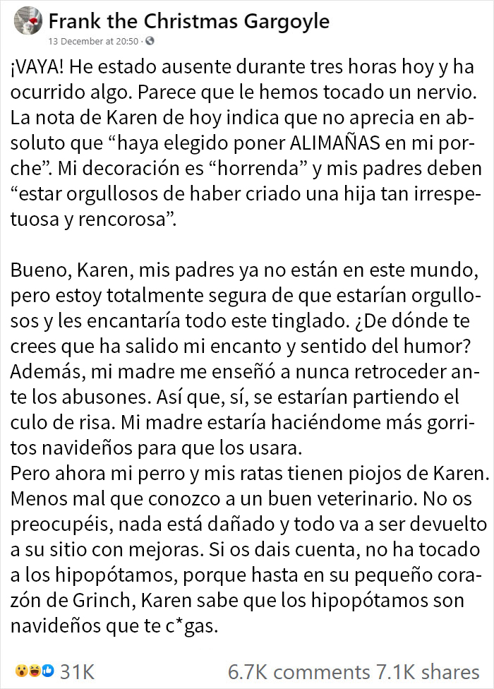 Una vecina deja notas quejándose de la decoración navideña de esta mujer, así que ella no para de añadir más
