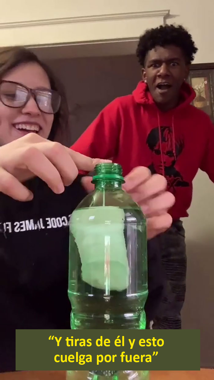 Esta tendencia de TikTok muestra la reacción de los hombres al ver cómo funciona un tampón, y su sorpresa demuestra que necesitan una mejor educación sexual