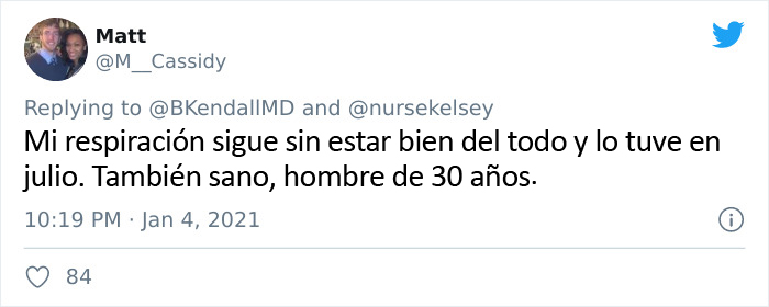 Unas radiografías muestran los efectos del COVID-19 en los pulmones comparados con los de un fumador