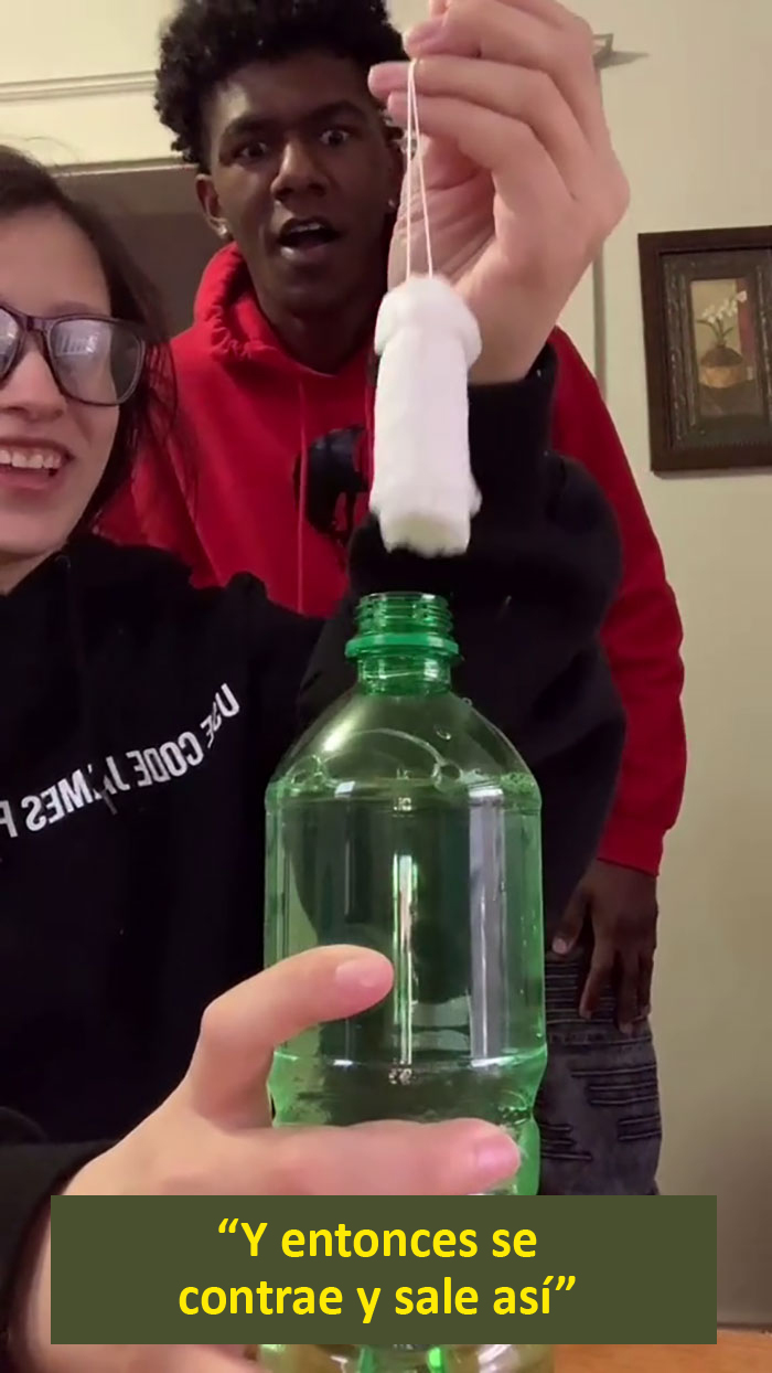 Esta tendencia de TikTok muestra la reacción de los hombres al ver cómo funciona un tampón, y su sorpresa demuestra que necesitan una mejor educación sexual