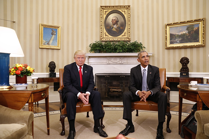 18 Imágenes que muestran las diferencias entre Biden y Trump en la decoración del Despacho Oval