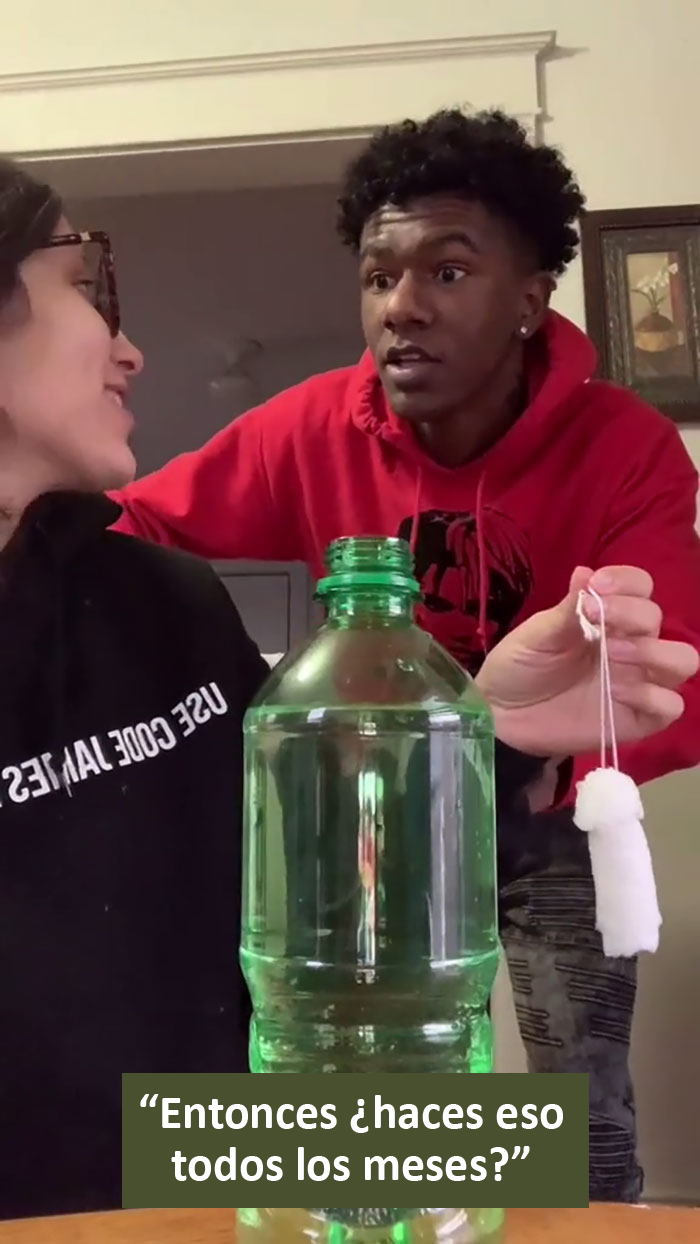 Esta tendencia de TikTok muestra la reacción de los hombres al ver cómo funciona un tampón, y su sorpresa demuestra que necesitan una mejor educación sexual