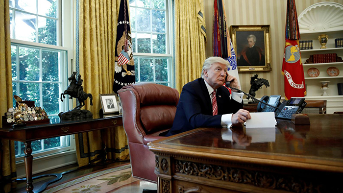 18 Imágenes que muestran las diferencias entre Biden y Trump en la decoración del Despacho Oval