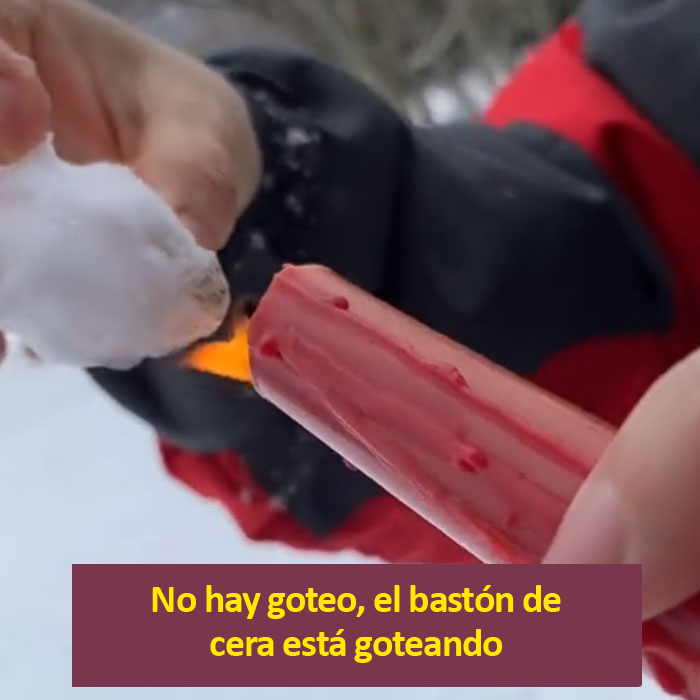 Teóricos de la conspiración afirman que la nieve en Texas es falsa y la queman para demostrar que no se derrite