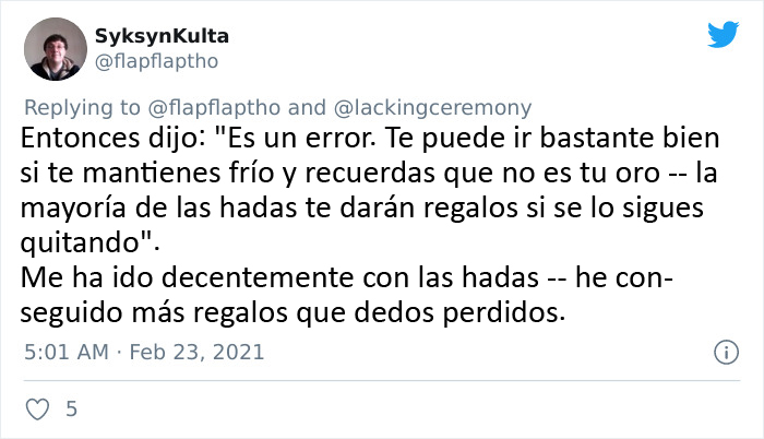 Esta persona explica 