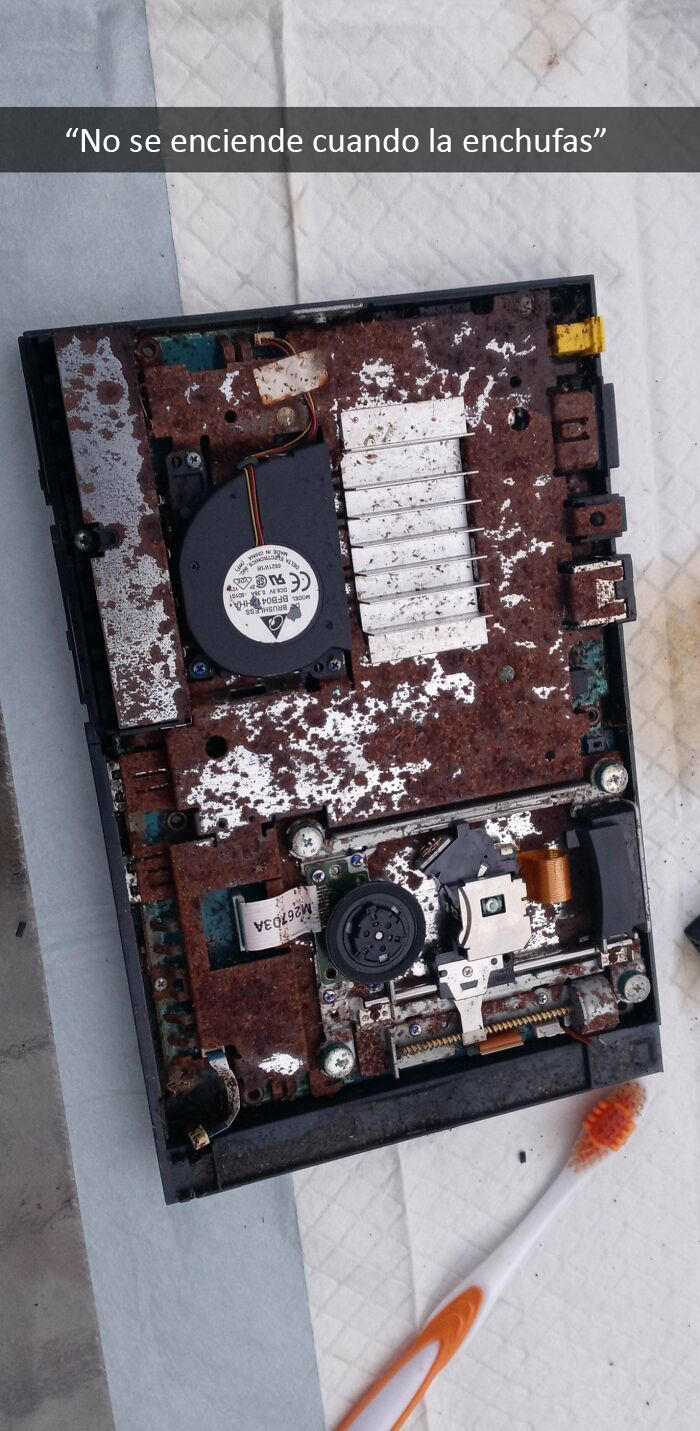 Playstation 2 Slim 