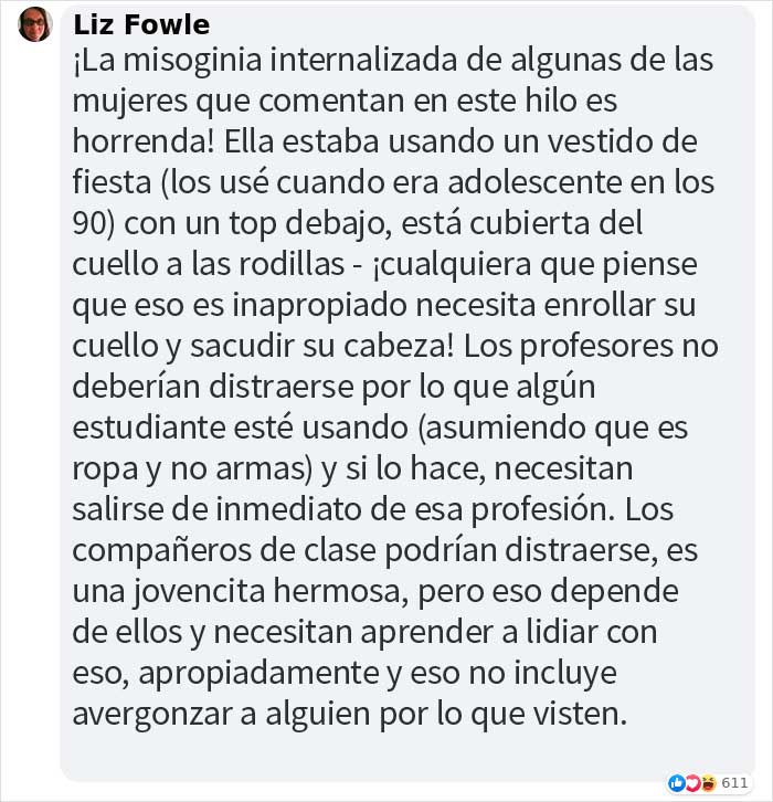 "Estás en la profesión equivocada": Una joven de 17 años es enviada a casa por su combinación de cuello alto y vestido, provocando una gran reacción