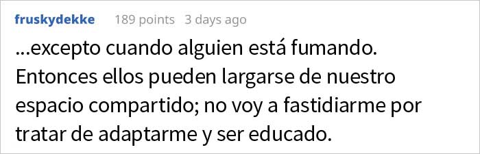 Esta persona inicia un debate en Internet después de que su compañera de trabajo vegana le pidiera que coma su hamburguesa afuera