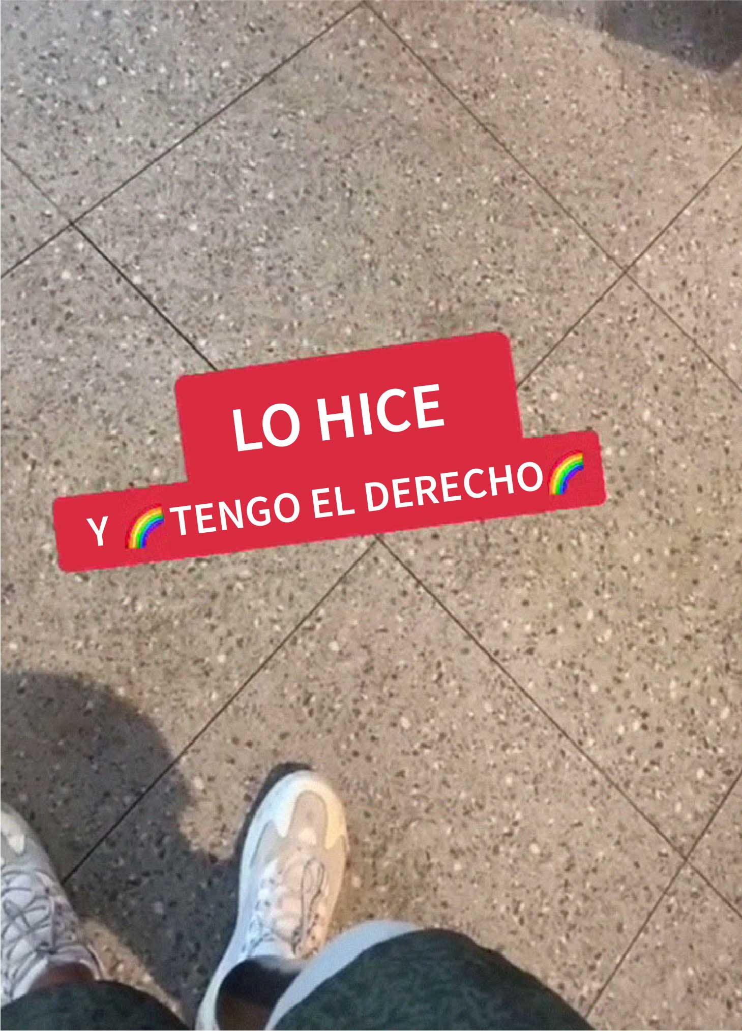 Este hombre con una sola pierna es cuestionado por aparcar en un lugar para discapacitados, así que se enfrenta a la 'Karen'