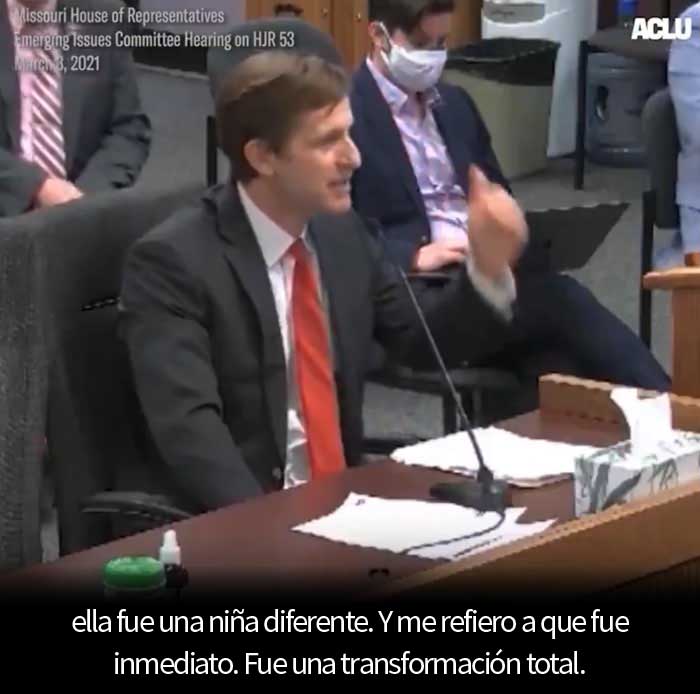 "Tenía un hijo que no sonreía": Un padre cristiano explica cómo aprendió a aceptar a su hija trans en un discurso desgarrador