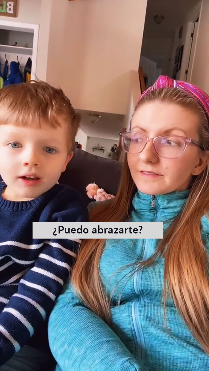 Esta madre explica cuán sencillo es enseñar a los niños sobre el consentimiento y la gente lo aplaude