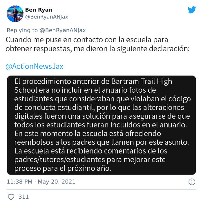 Este instituto eliminó todo rastro de escote en las fotos de 80 chicas en el anuario, y los padres no están contentos