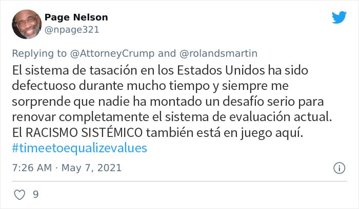 Esta mujer negra consiguió que el valor de su casa aumentara en 100,000$ eliminando obras de arte africanas, fotos familiares e invitando a un amigo blanco durante la tasación