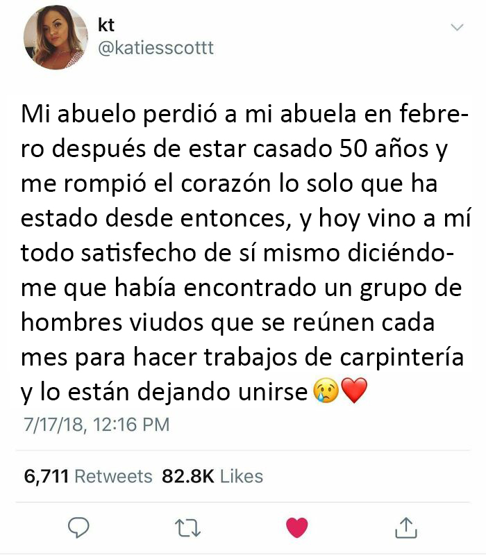 El abuelo se une al grupo local de carpintería