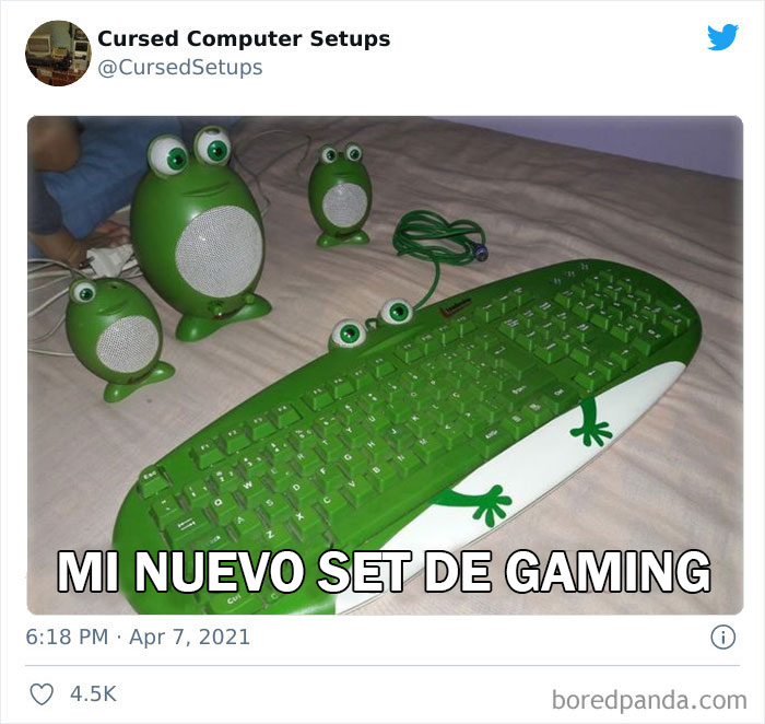 30 Times People Had Such Terrible Computer Setups, They Could Only Be Described As 'Cursed', As Shared By This Twitter Account