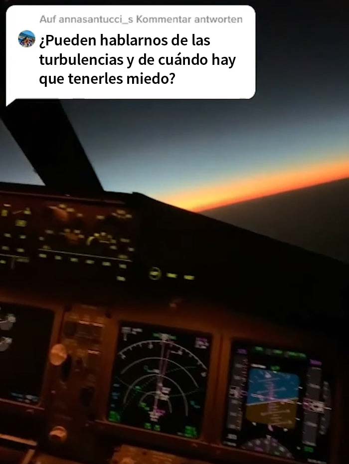 30 Questions About Planes And Flying Answered By These Awesome Twin Pilots