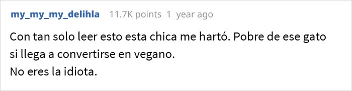 Esta hijastra monta un escándalo cuando sus padres se niegan a alimentar a su gato con comida vegana