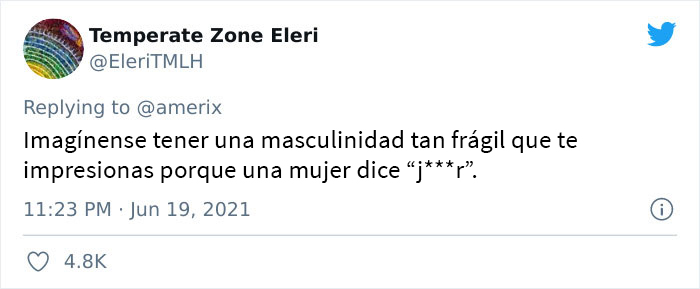Este hombre afirma que las mujeres “vulgares” son defectuosas y que los hombres deberían alejarse de ellas, pero se burlan de él en los comentarios