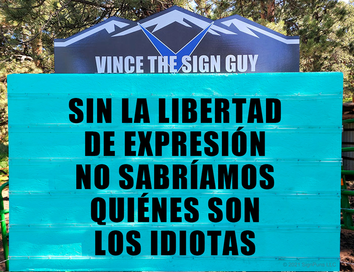 En Colorado ponen estos carteles tan divertidos con juegos de palabras geniales (19 fotos)