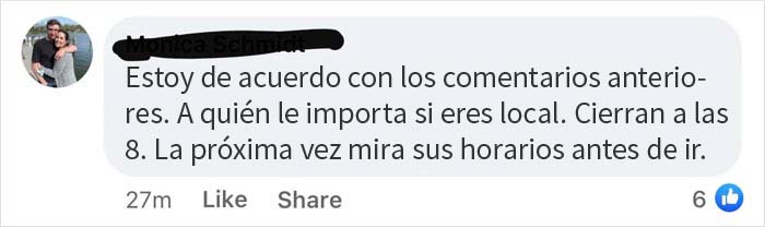 Esta 'Karen' se enfadó porque un restaurante de pueblo no la quiso atender tras la hora de cierre, y los vecinos se burlan de ella