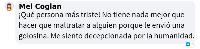 La dueña de este pequeño negocio no puede evitar llorar tras recibir un cruel correo electrónico de parte de un cliente