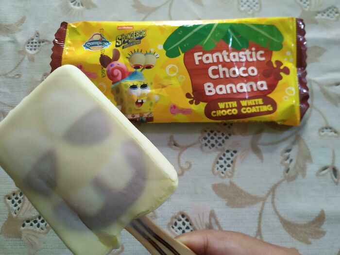 Supuesto Helado De Bob Esponja. Al Menos Estaba Rico
