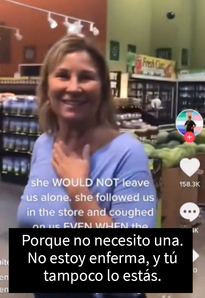 Esta “Karen” anti-mascarillas persiguió a una madre y su hija en una tienda mientras tosía sobre ellas, y terminó por ser despedida tras ser rastreada en internet