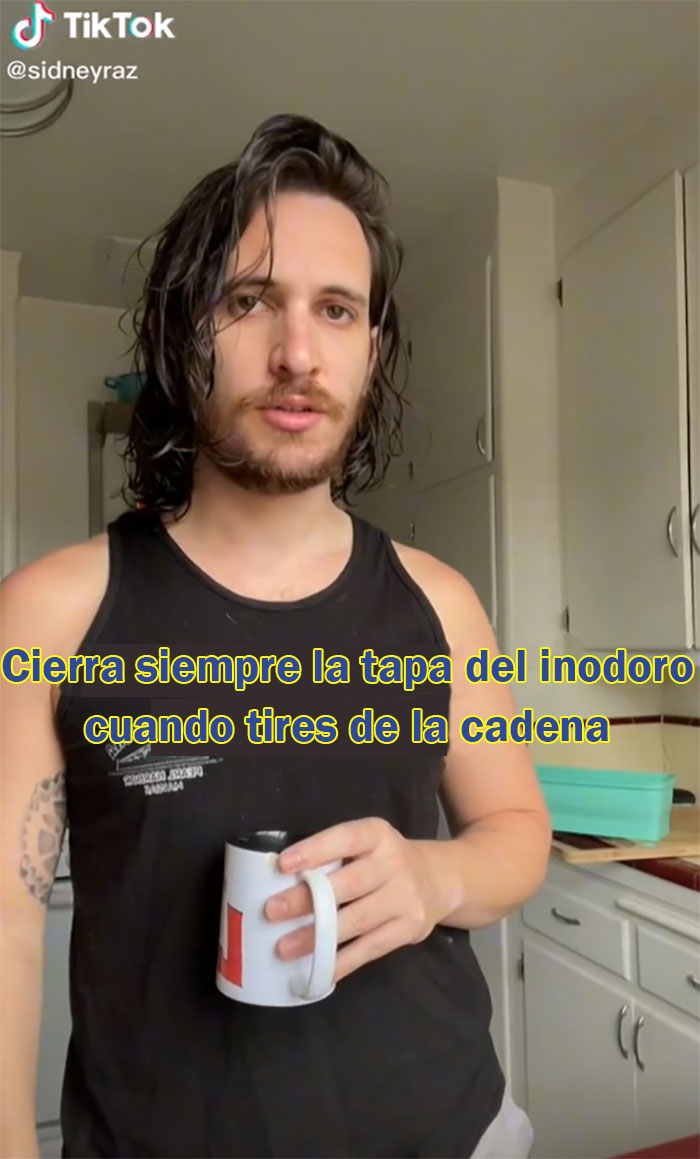 Cierra siempre la tapa del inodoro cuando tires de la cadena