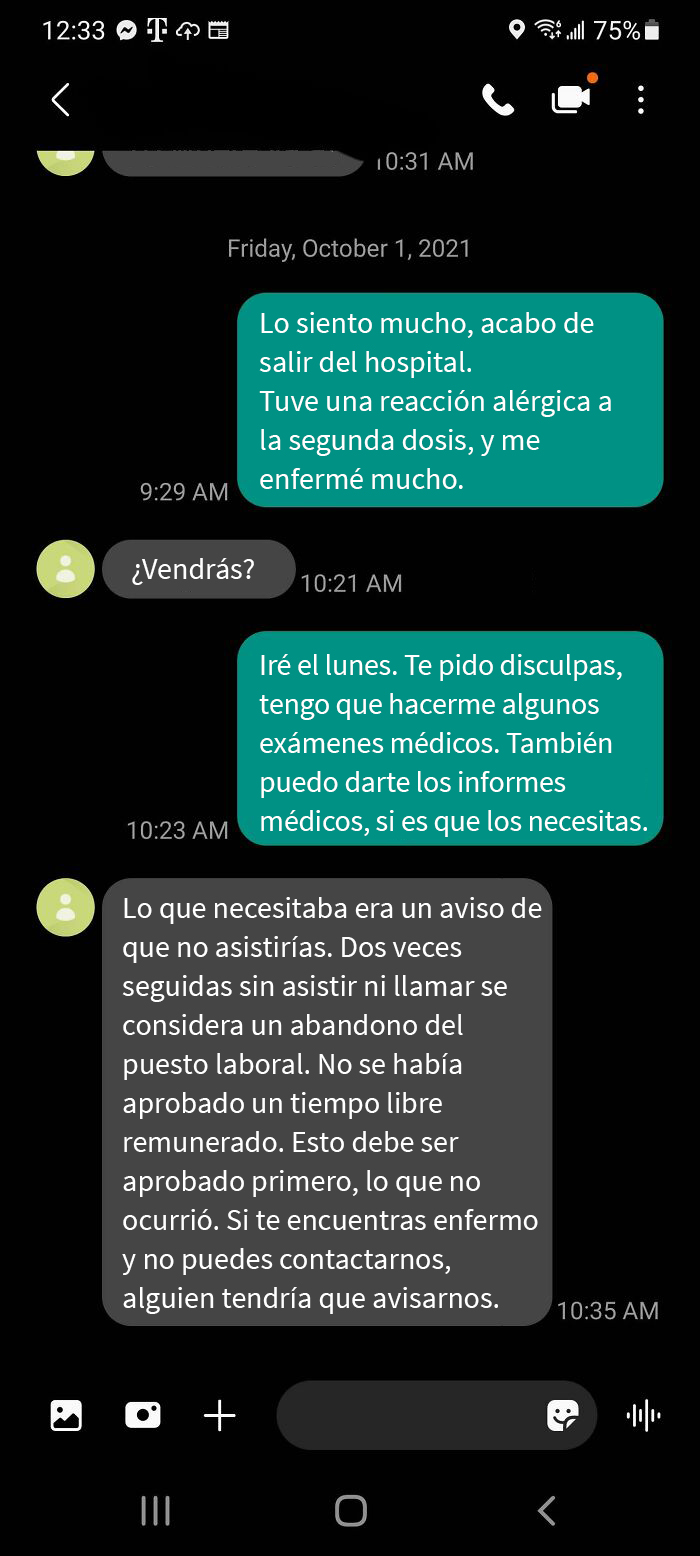 Me despidieron después de haber tenido una reacción alérgica a la segunda dosis de la vacuna