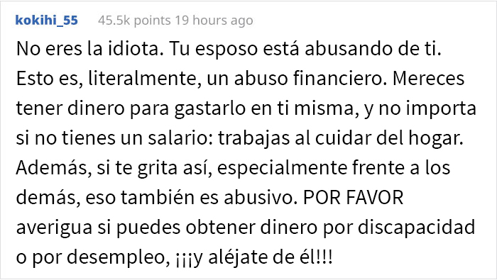 Este hombre se enfureció con su esposa frente a su familia porque ella había comprado los regalos más baratos de la lista y le dijo que había arruinado la Navidad