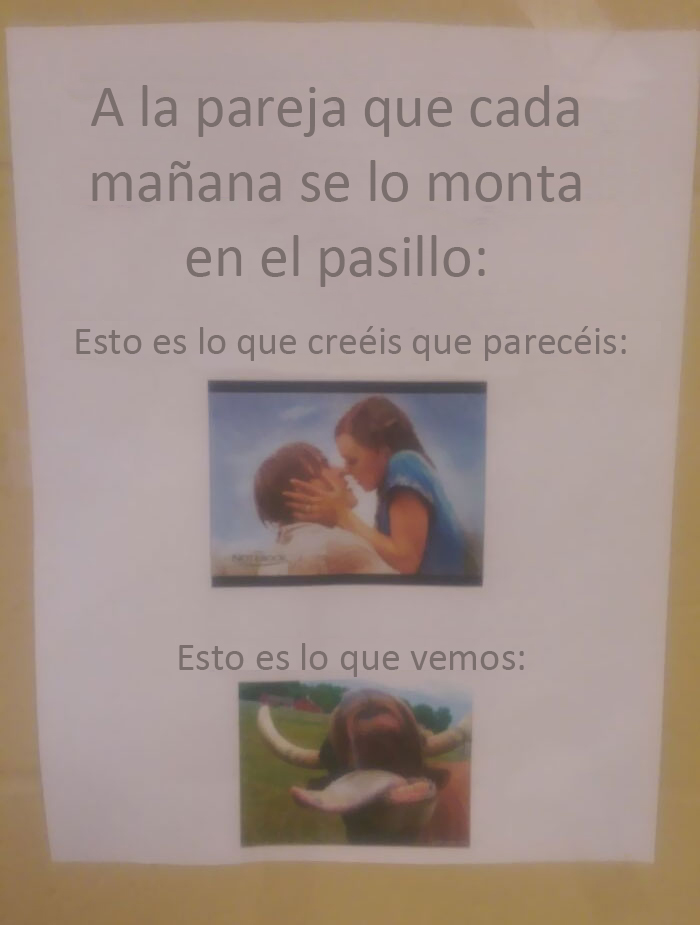 Una de las profesoras de inglés de mi instituto puso esto en el pasillo de su puerta